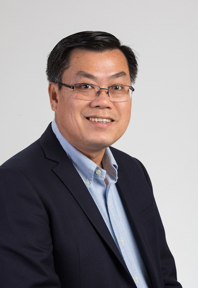 Read more about the article Tiếng Hát Trong Phòng Mổ: Lời tâm sự chân thực của một người thầy thuốc